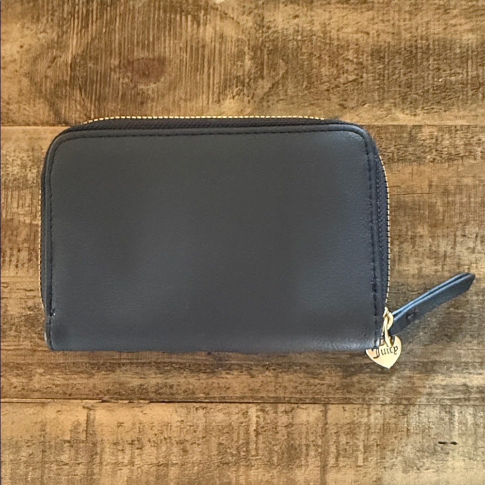 Juicy Couture Black and Cream Wallet - Picture 2 of 4